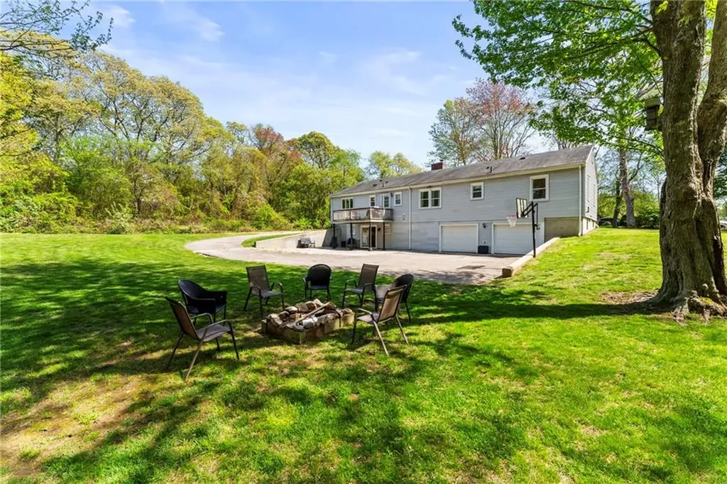 304 Post Road Westerly RI 02891