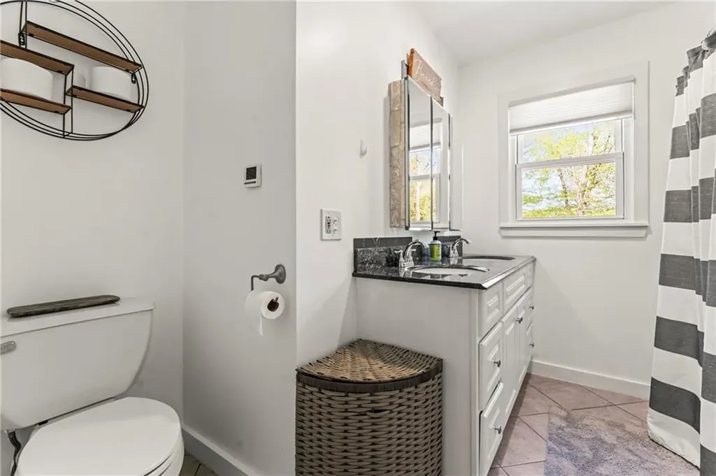304 Post Road Westerly RI 02891