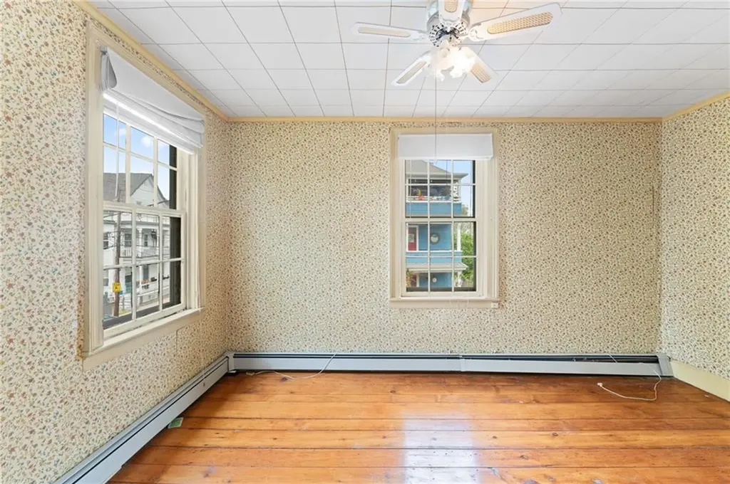 33 Liberty Street Warren RI 02885