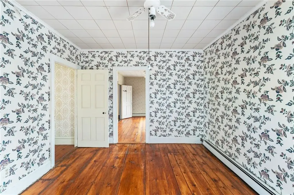 33 Liberty Street Warren RI 02885