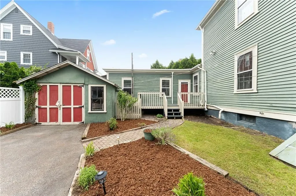 33 Liberty Street Warren RI 02885