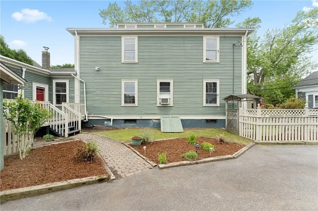 33 Liberty Street Warren RI 02885