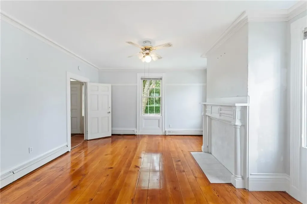 33 Liberty Street Warren RI 02885