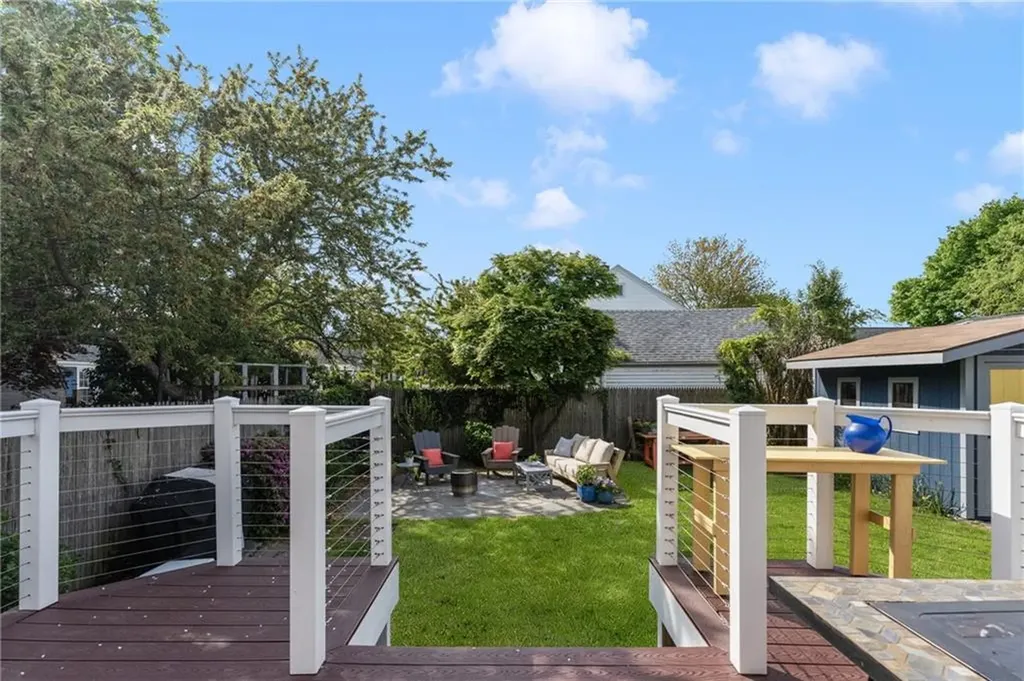 31 Russell Avenue Newport RI 02840