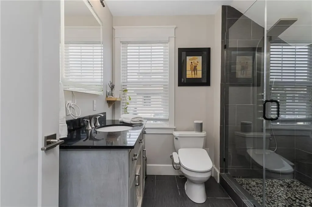 31 Russell Avenue Newport RI 02840