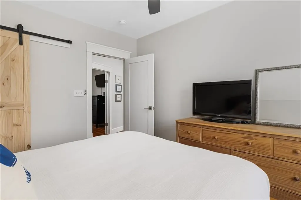 31 Russell Avenue Newport RI 02840