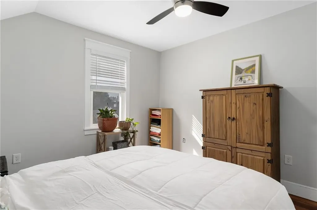 31 Russell Avenue Newport RI 02840