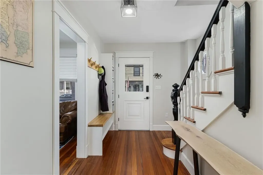 31 Russell Avenue Newport RI 02840