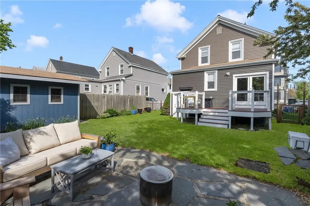 31 Russell Avenue Newport RI 02840