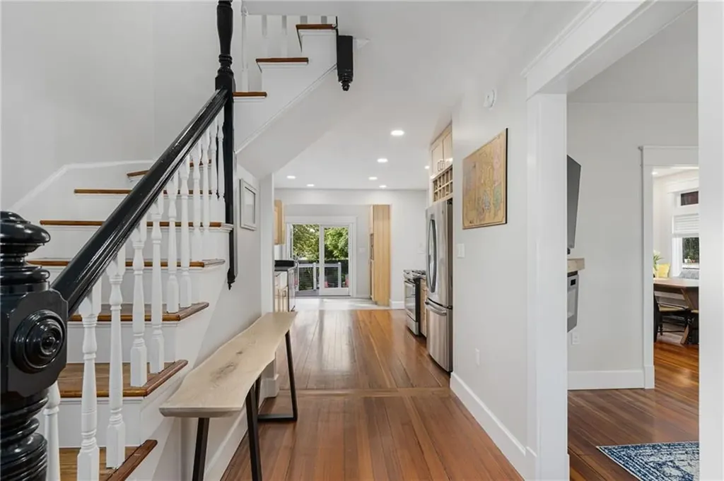 31 Russell Avenue Newport RI 02840