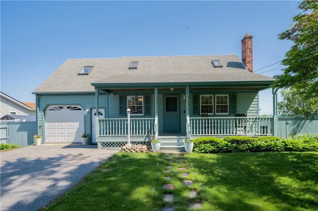 62 Vallette Street Cranston RI 02920