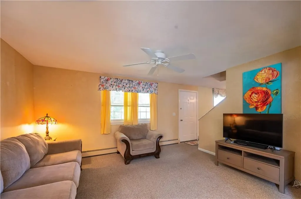 62 Vallette Street Cranston RI 02920