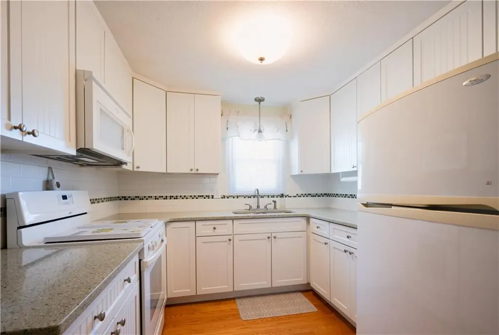 62 Vallette Street Cranston RI 02920