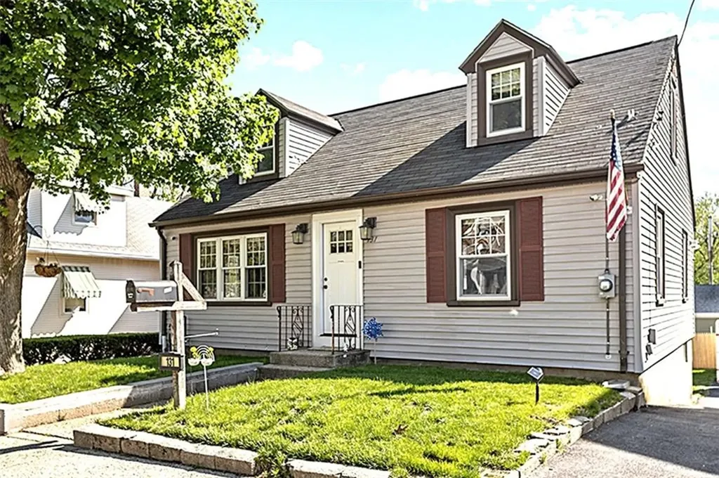 131 Andrews Street Woonsocket RI 02895