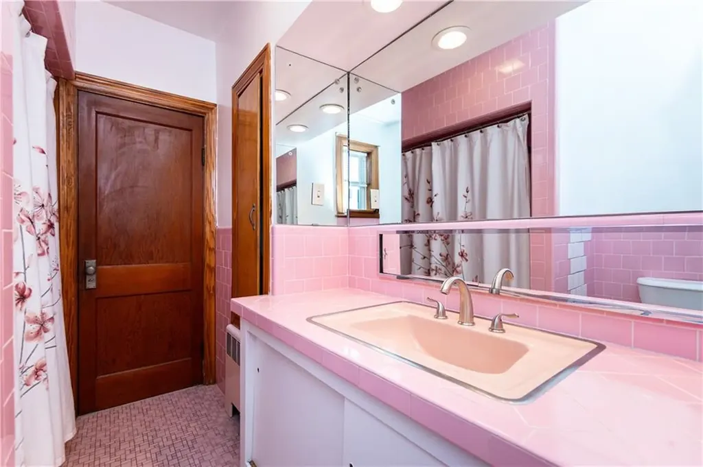 53 Minerva Avenue Cumberland RI 02864