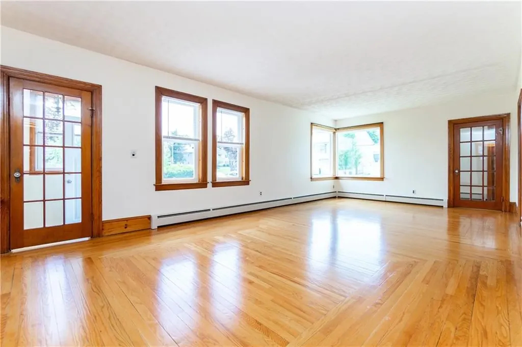 53 Minerva Avenue Cumberland RI 02864