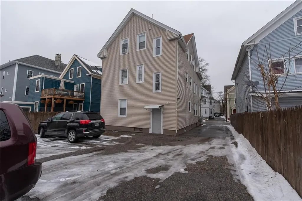 122 Hudson Street Providence RI 02909