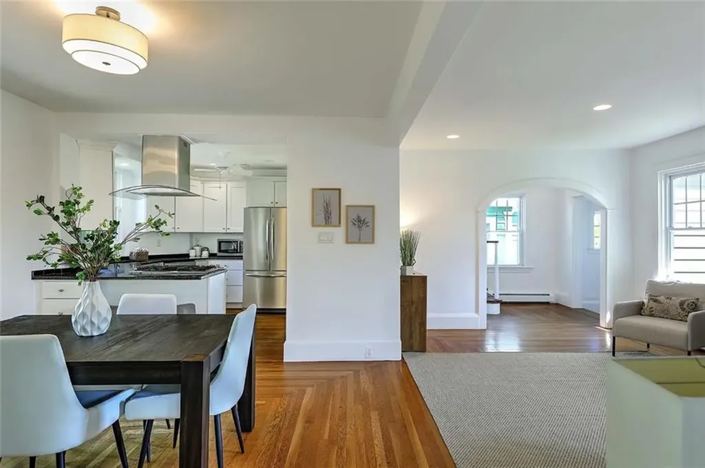 33 Marbury Avenue Pawtucket RI 02860