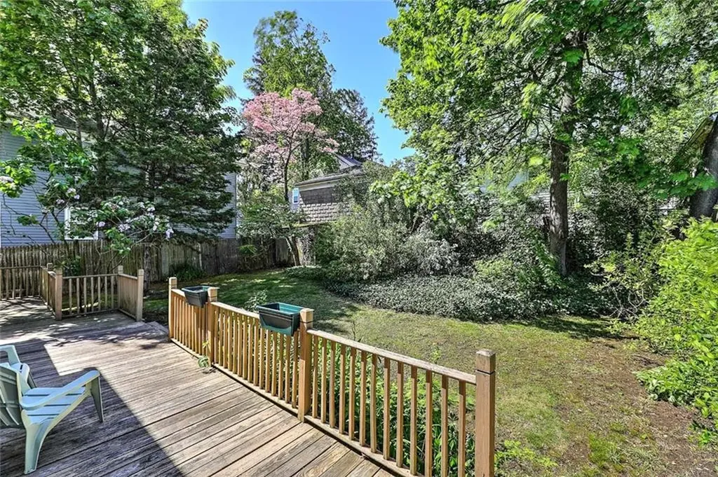 33 Marbury Avenue Pawtucket RI 02860