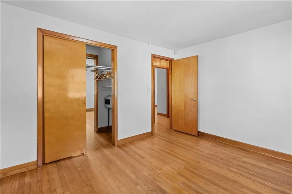23 Mulberry Lane Tiverton RI 02878