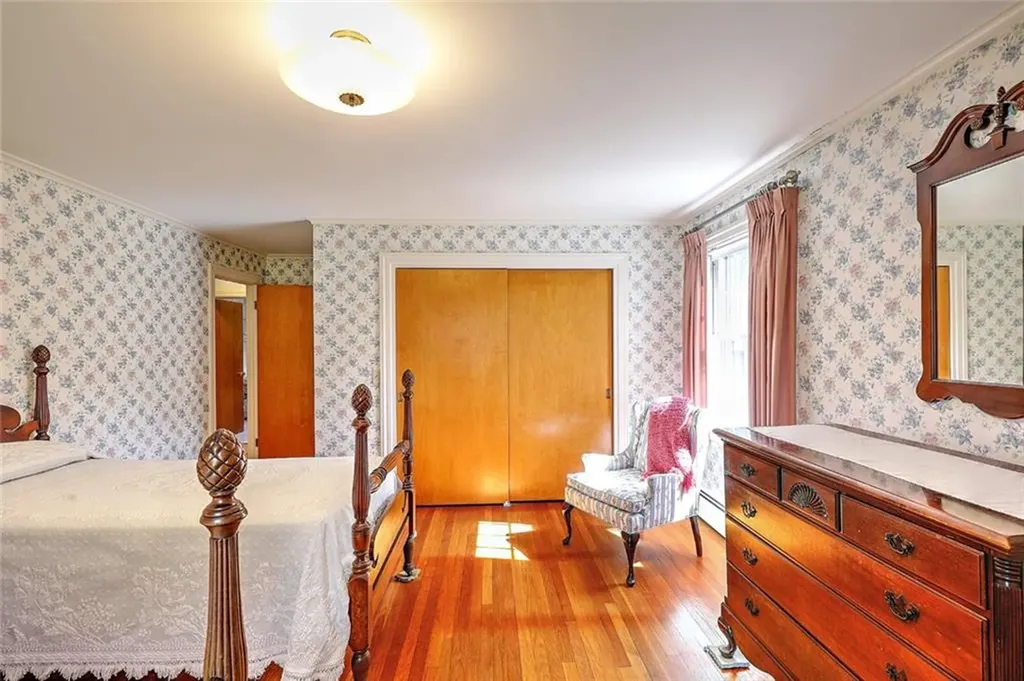 66 Westfield Road Warwick RI 02888