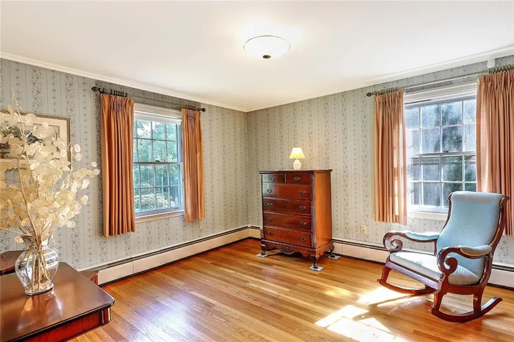 66 Westfield Road Warwick RI 02888