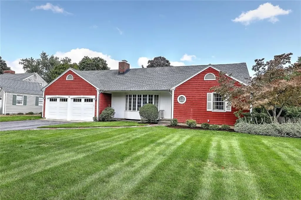 66 Westfield Road Warwick RI 02888