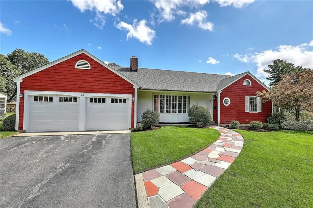 66 Westfield Road Warwick RI 02888