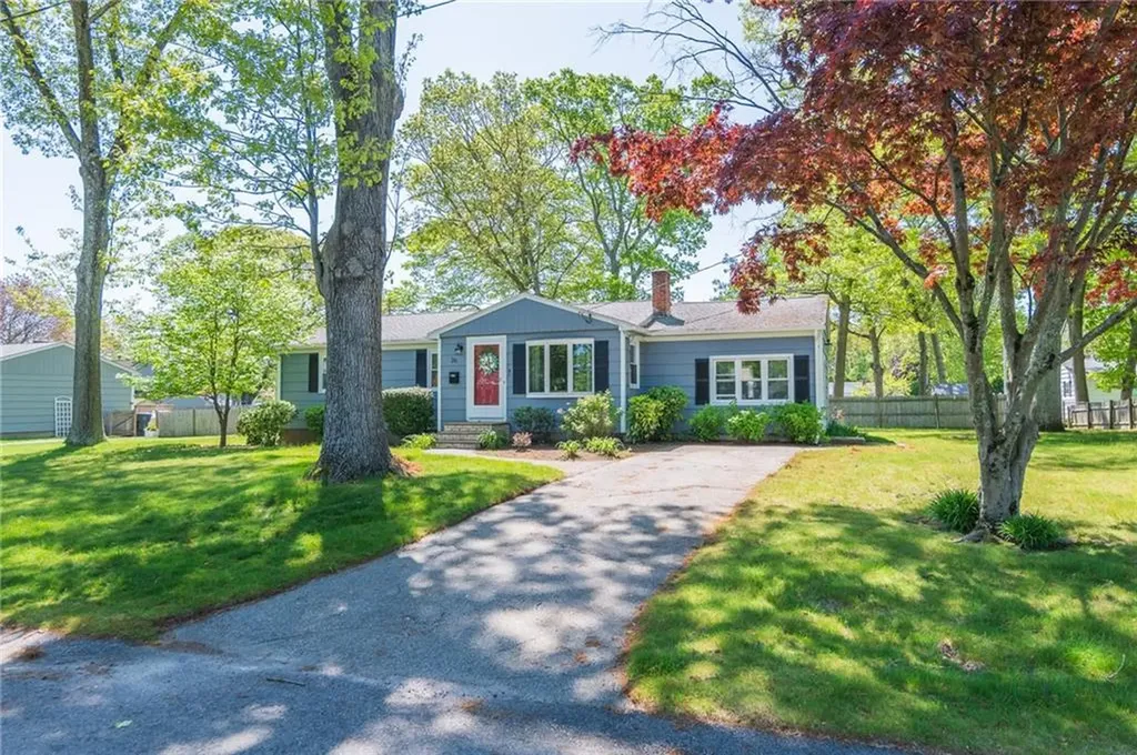 36 Hilton Road Warwick RI 02889