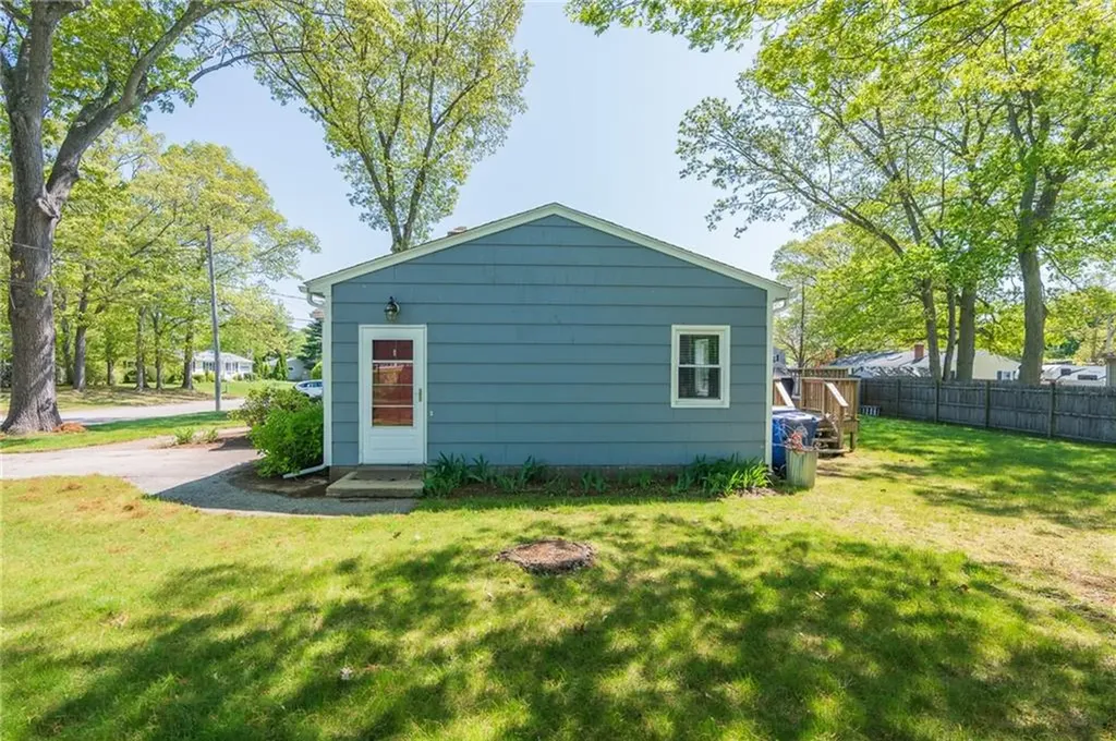 36 Hilton Road Warwick RI 02889