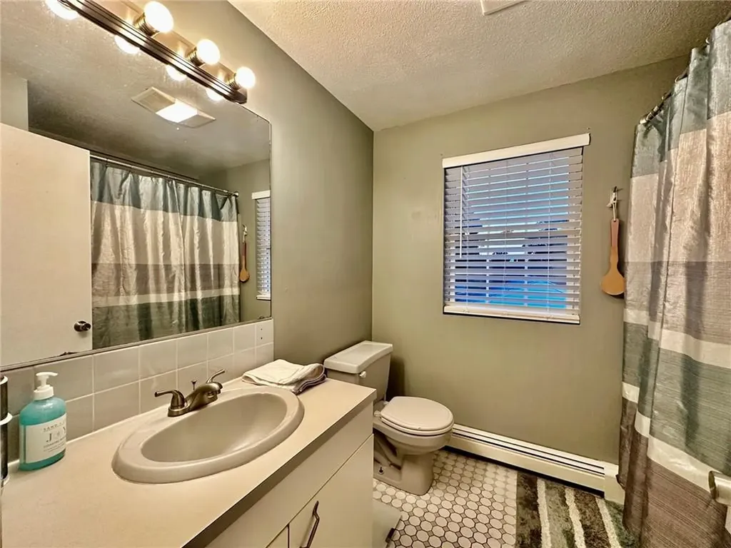 26 Hazael Street Providence RI 02908