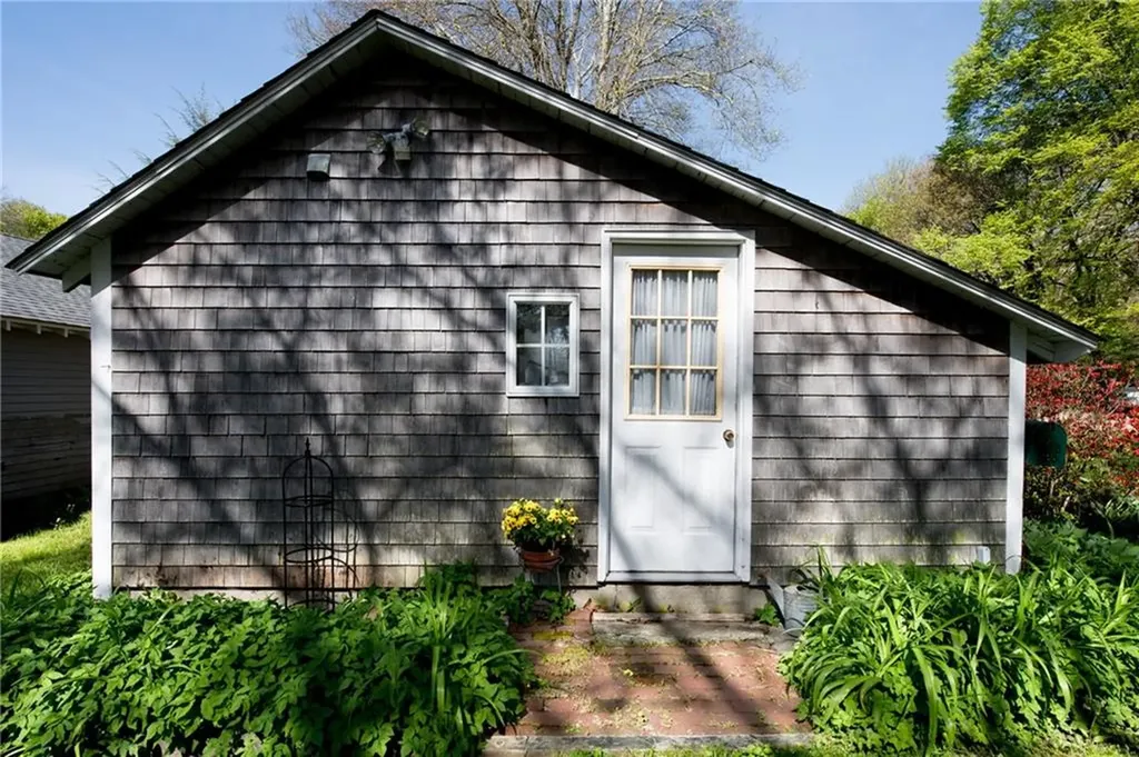 77 Kelley Road North Kingstown RI 02874