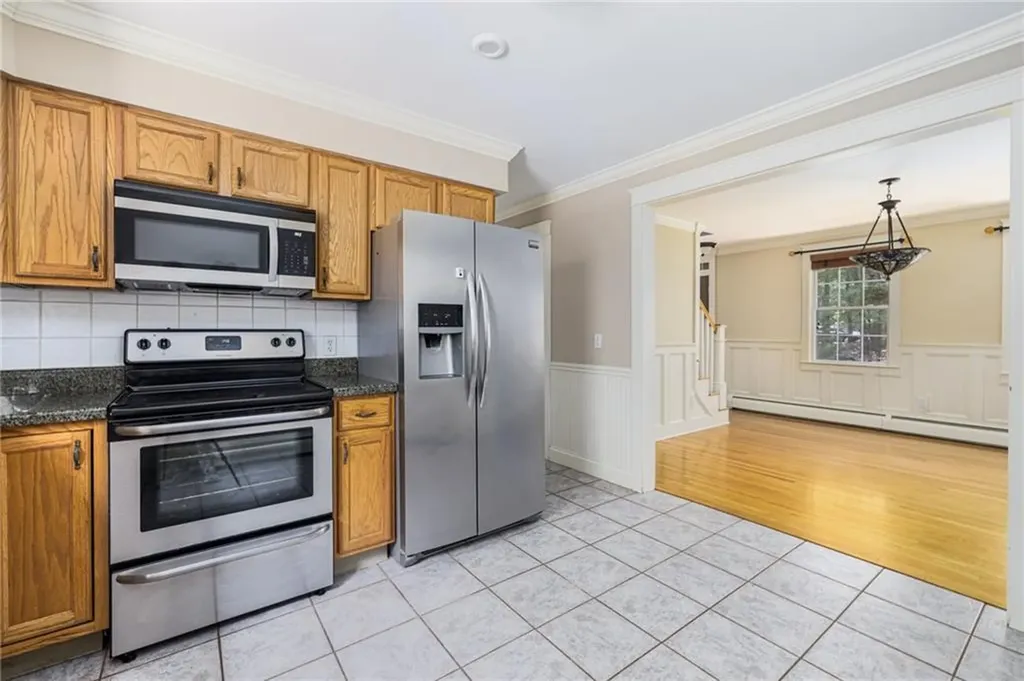 16 Karen Drive Hopkinton RI 02832