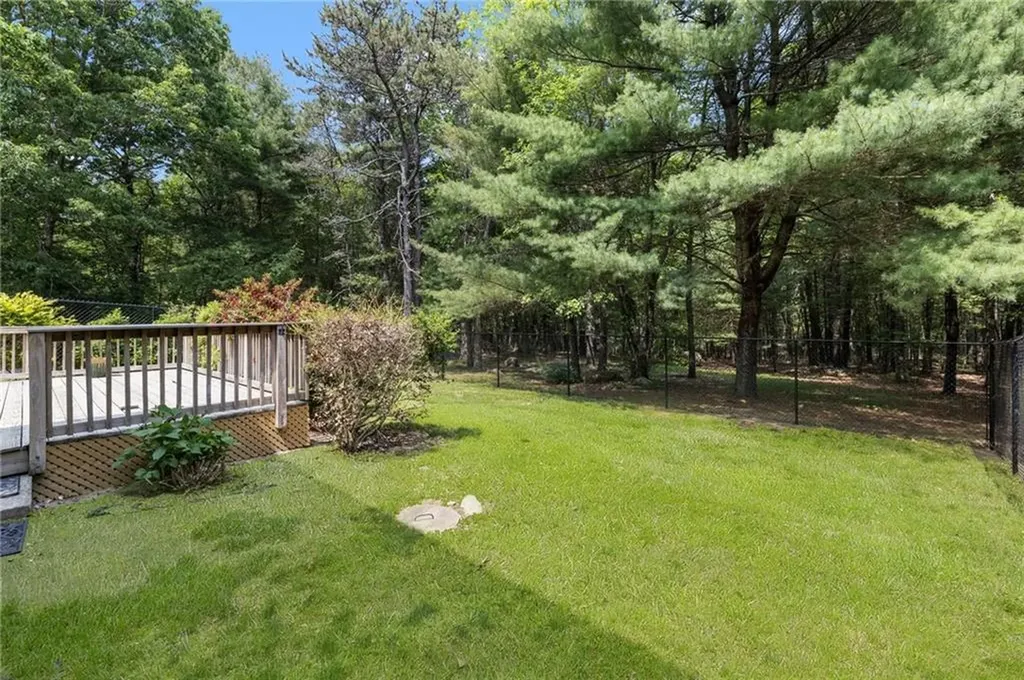 16 Karen Drive Hopkinton RI 02832