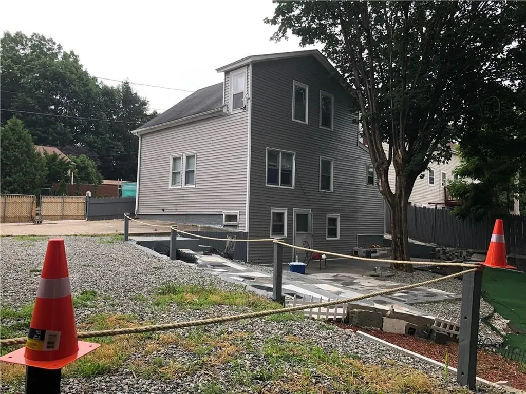 52 Luna Street Providence RI 02904