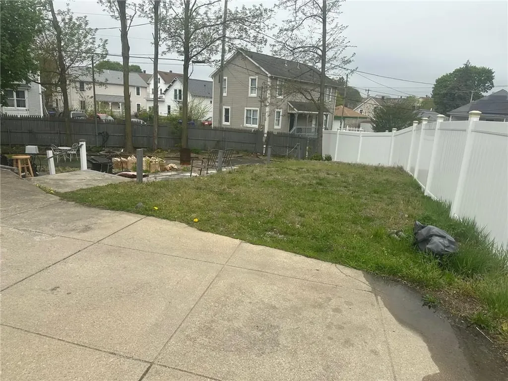 52 Luna Street Providence RI 02904