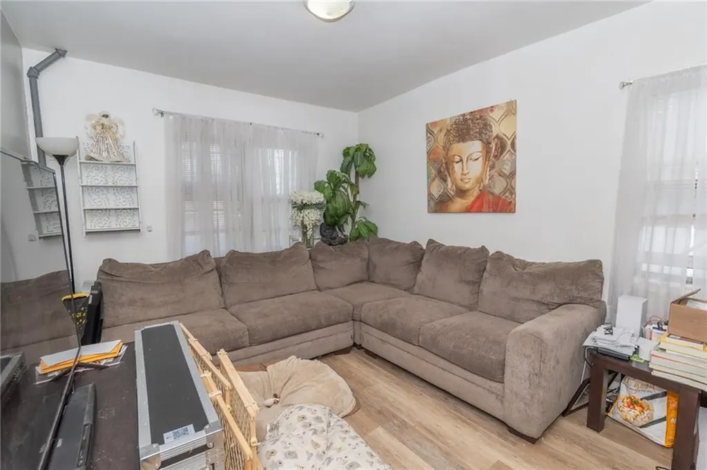 52 Luna Street Providence RI 02904