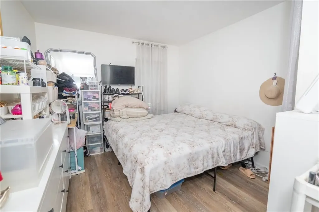 52 Luna Street Providence RI 02904