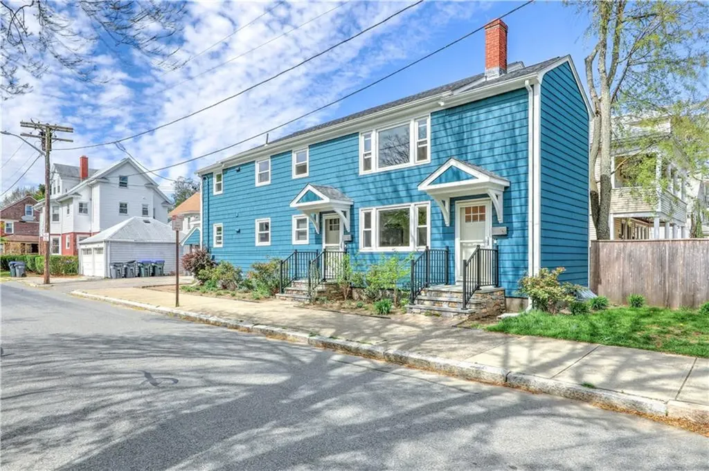 30 32 Bayard Street Providence RI 02906