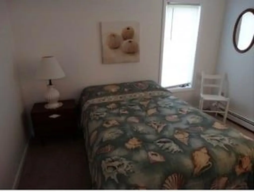 52 Webster Avenue Narragansett RI 02882