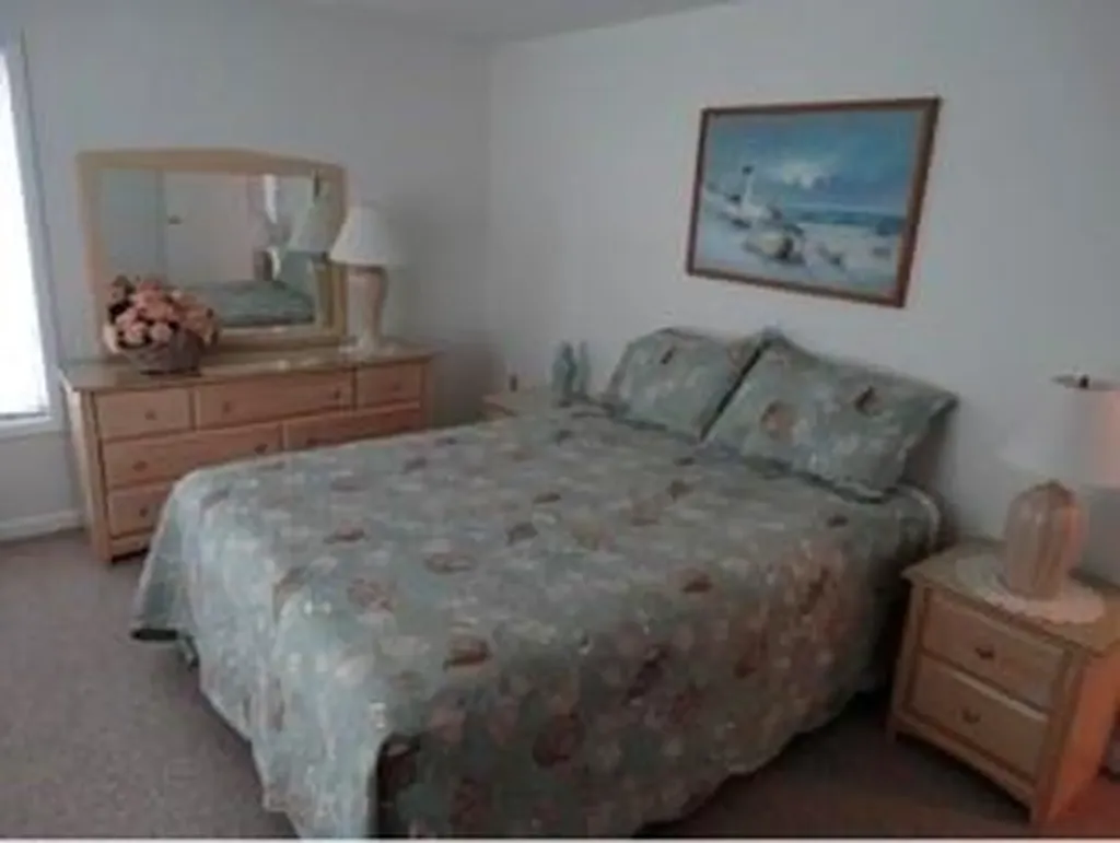 52 Webster Avenue Narragansett RI 02882