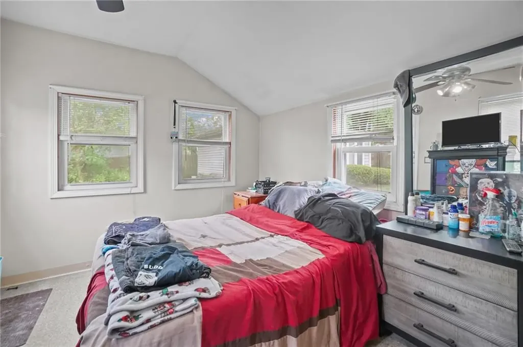 106 Providence Avenue East Providence RI 02915