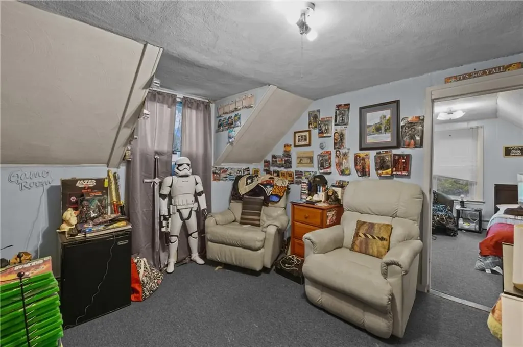 106 Providence Avenue East Providence RI 02915