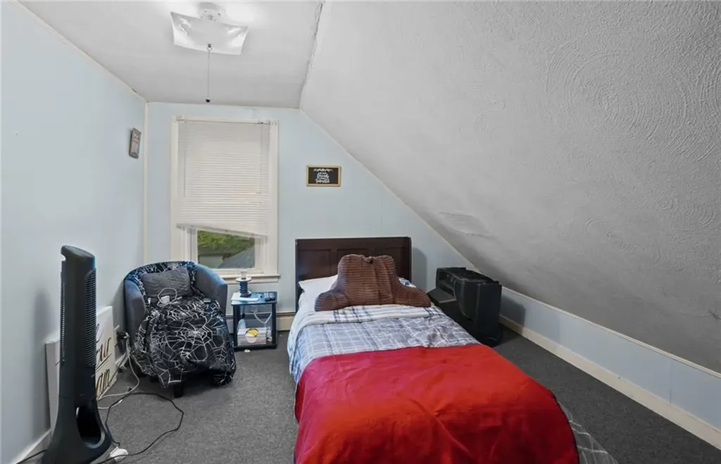 106 Providence Avenue East Providence RI 02915