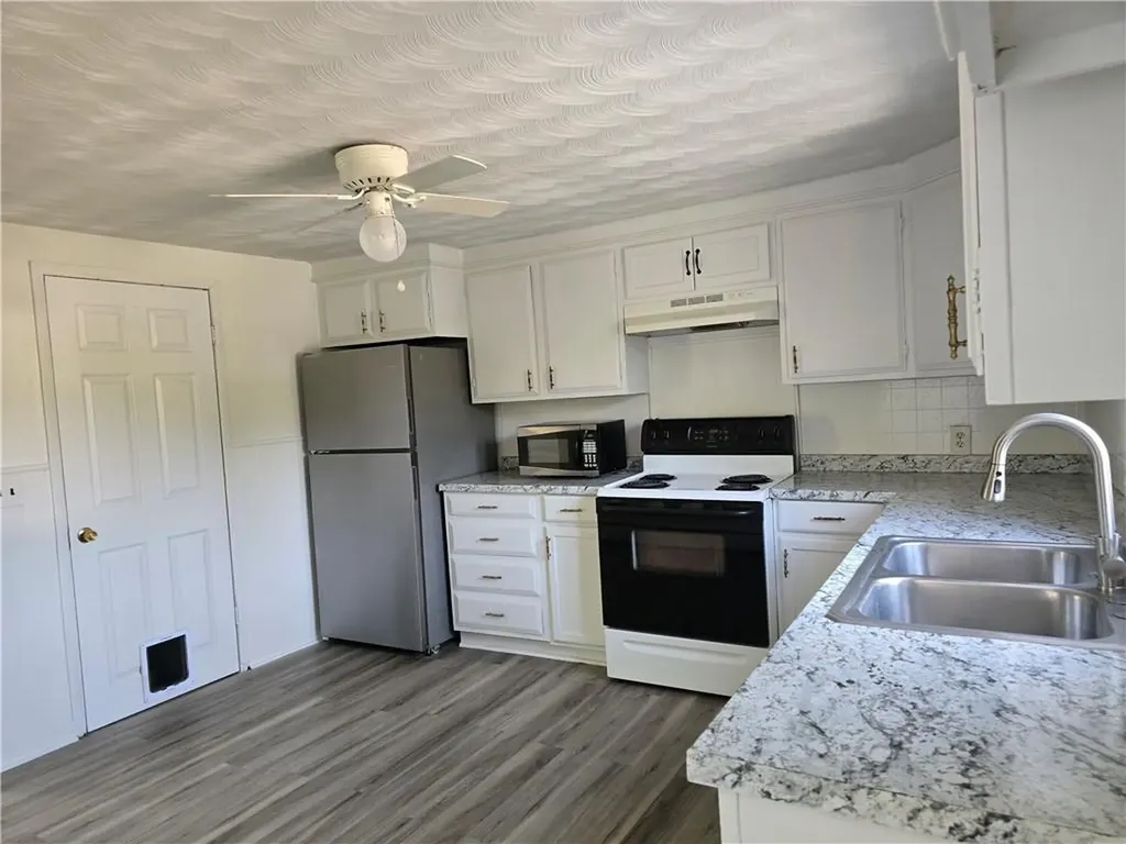 226 Providence Street West Warwick RI 02893