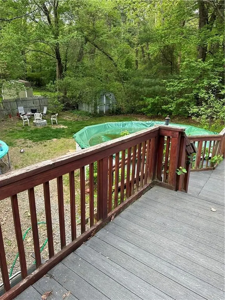 47 Red Oak Drive Coventry RI 02816