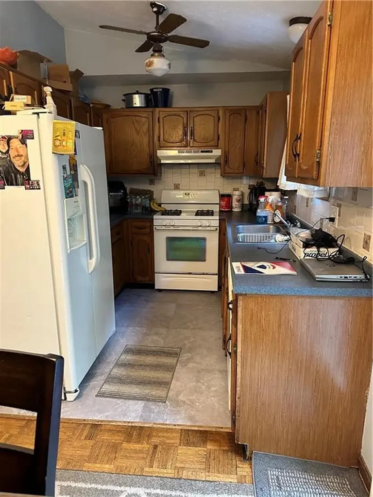 47 Red Oak Drive Coventry RI 02816
