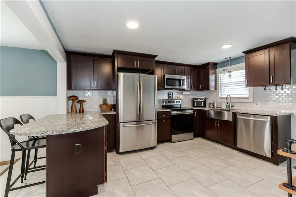 44 Pocasset Street Johnston RI 02919