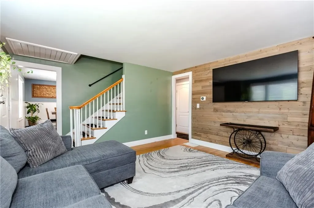 44 Pocasset Street Johnston RI 02919