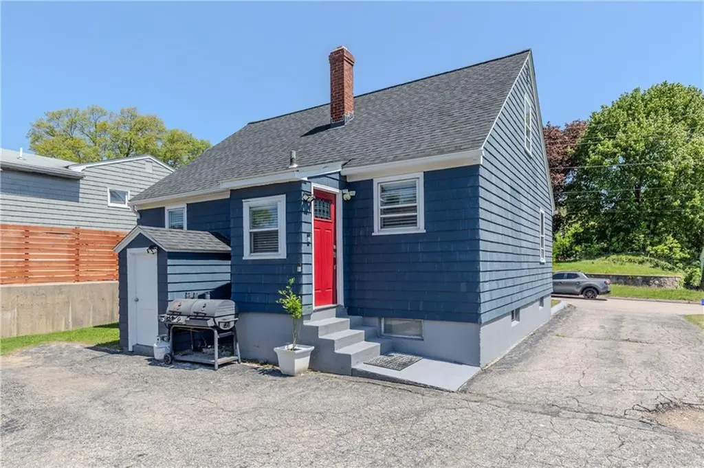 44 Pocasset Street Johnston RI 02919